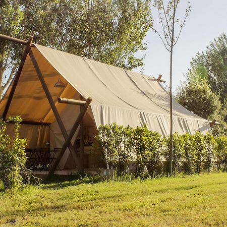 Bnatural Glamping Naturista/Nudista Барати Екстериор снимка