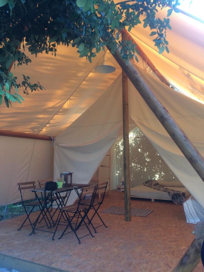 Bnatural Glamping Naturista/Nudista Барати Екстериор снимка